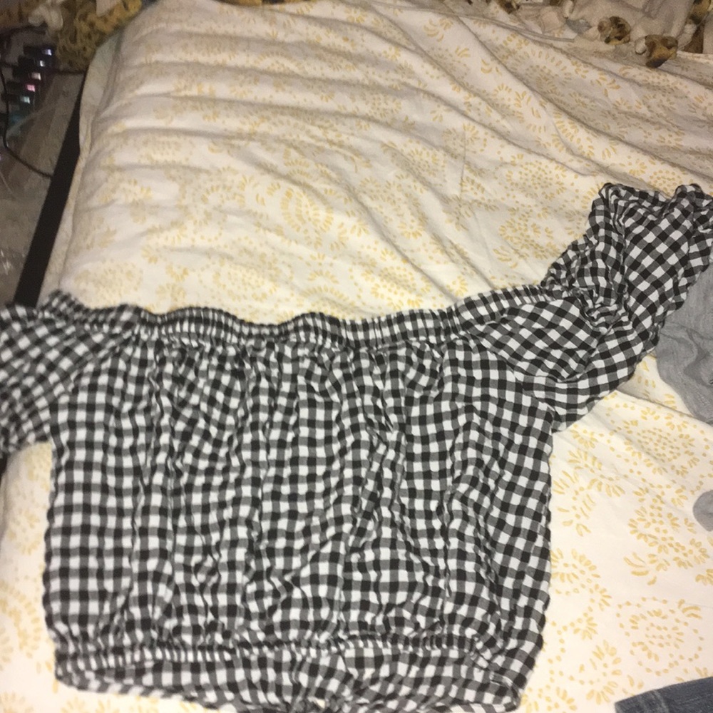 squared crop top - Picture 2 of 2